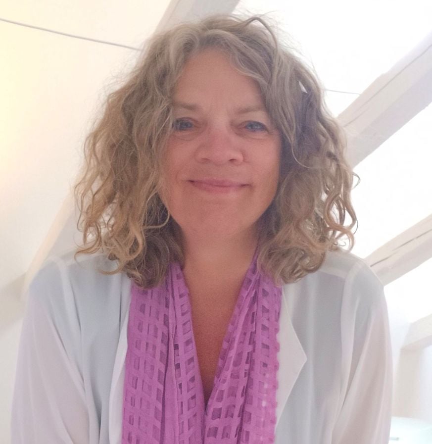 Tine Elisabeth Larsen